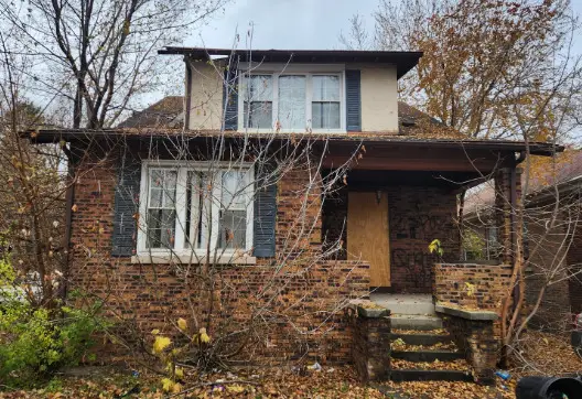 13822 S State Street, Riverdale, IL 60827