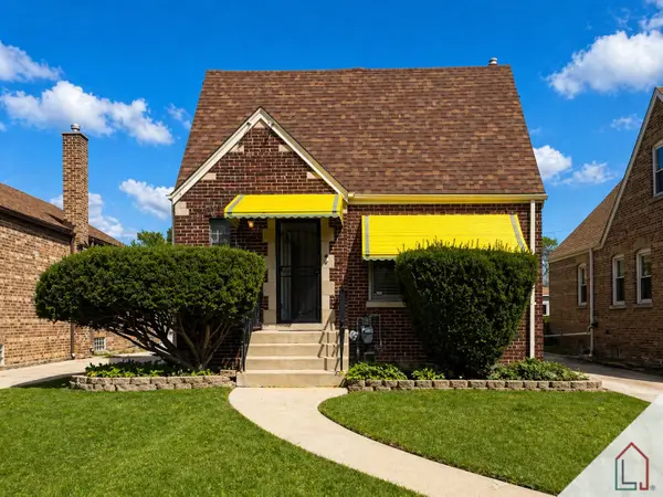 11015 S Peoria Street, Chicago, IL 60643