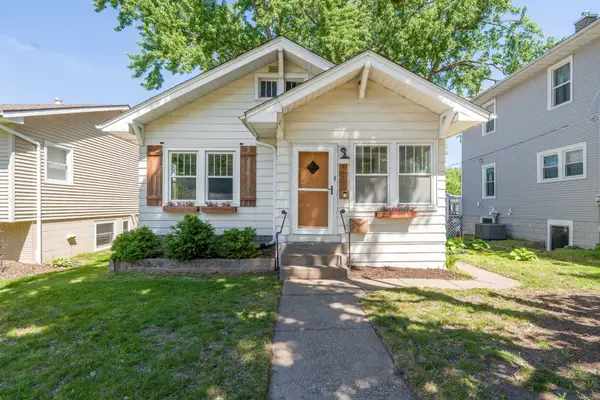 2607 Bridge Avenue, Davenport, IA 52803