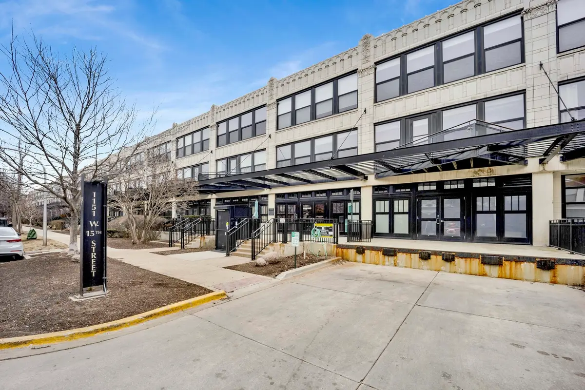 1151 W 15th Street #401, Chicago, IL 60608 - #1