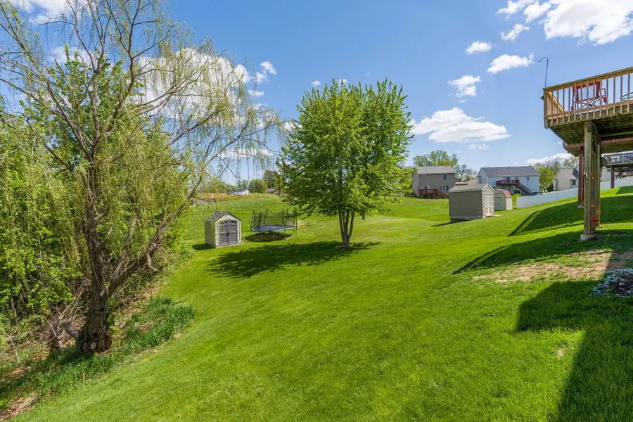 14 Hidden Valley Circle, Davenport, IA 52804 - #2