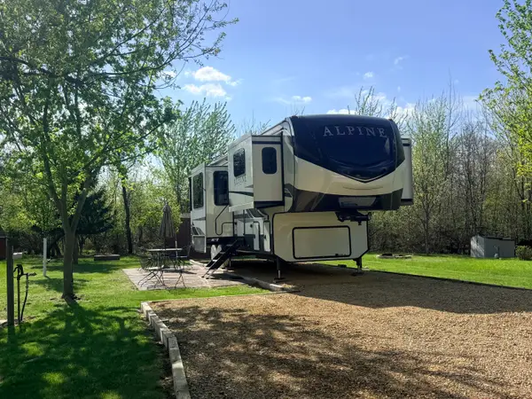 20-67 Woodhaven Lakes, Sublette, IL 61367