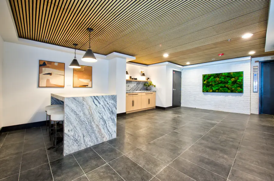 9396 Landings Lane #207, Des Plaines, IL 60016 - #3