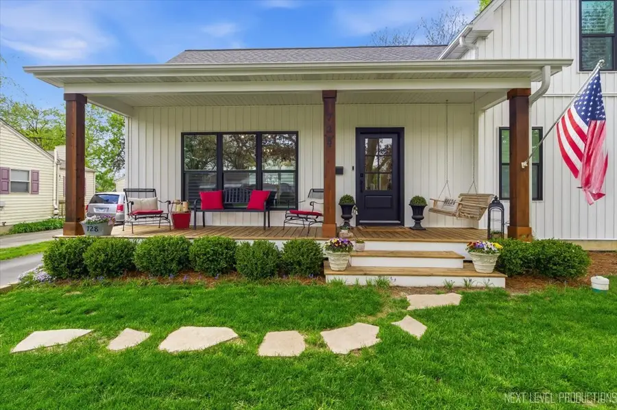 728 N Lincoln Avenue, Geneva, IL 60134 - #3