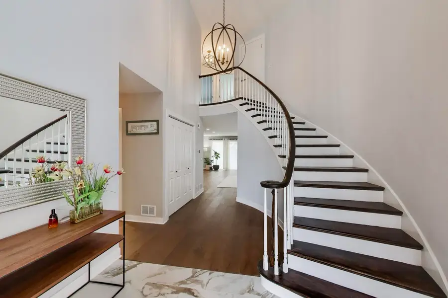 26 The Court Of Island Point, Northbrook, IL 60062 - #2