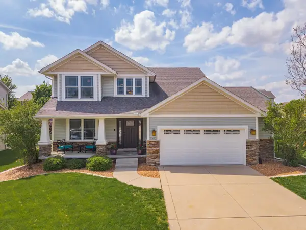 1503 Rathmore Road E, Bloomington, IL 61705