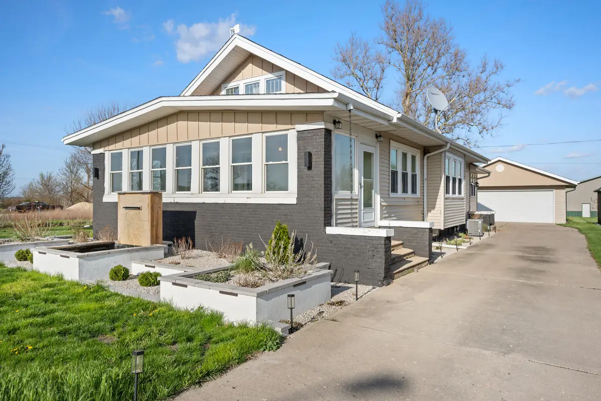 32462 White Street, Kirkland, IL 60146 - #1