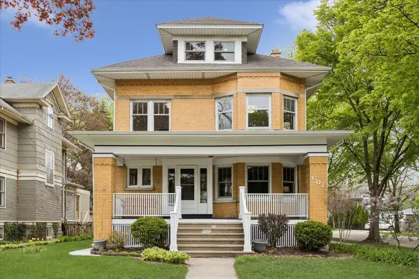 601 S Kenilworth Avenue, Oak Park, IL 60304