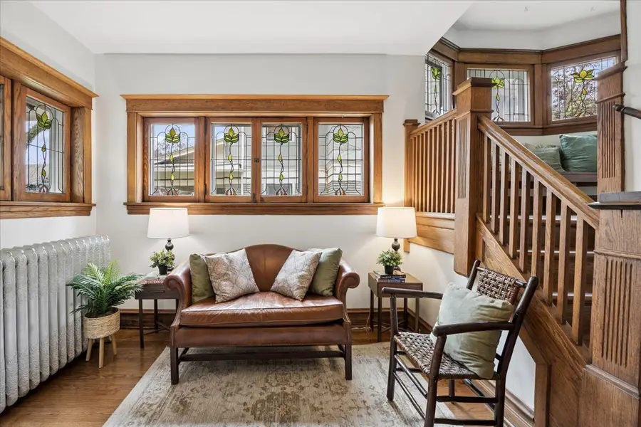 601 S Kenilworth Avenue, Oak Park, IL 60304 - #3