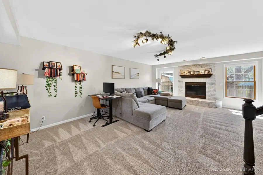 146 Mclaren Drive, Sycamore, IL 60178 - #3