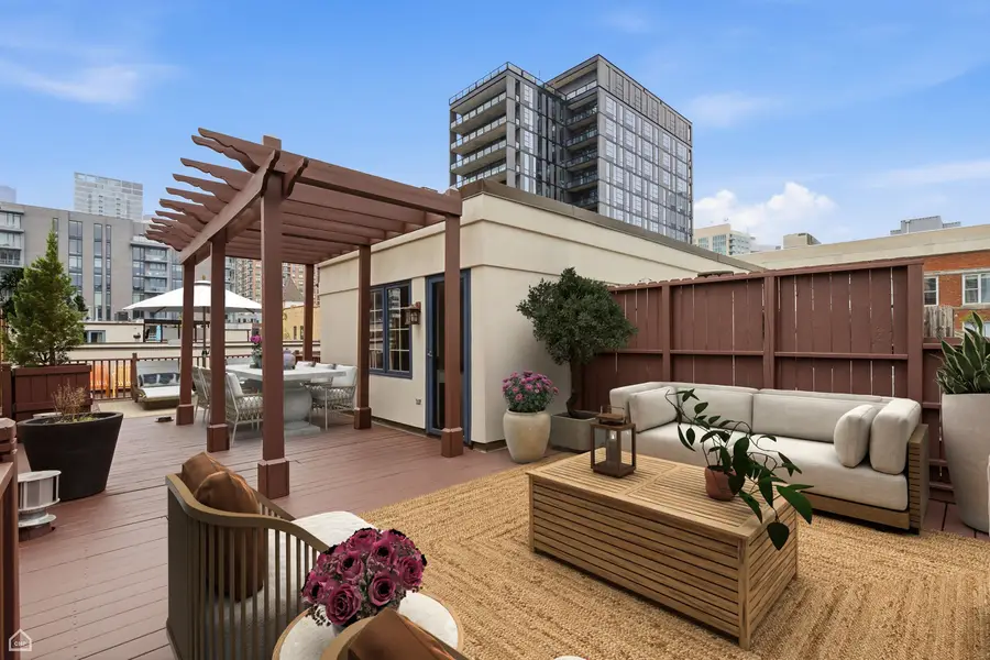 361 W Superior Street #B, Chicago, IL 60654 - #3