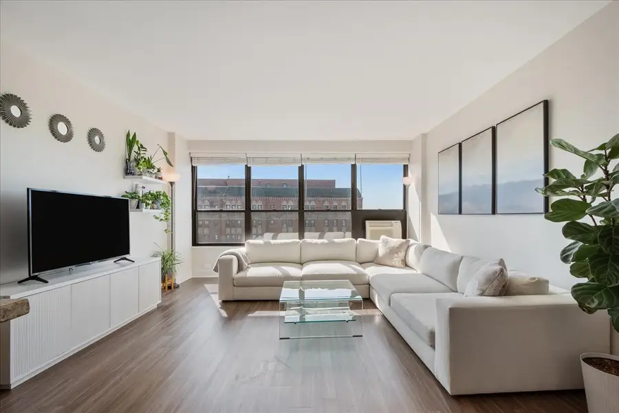 2930 N Sheridan Road #1704, Chicago, IL 60657 - #3