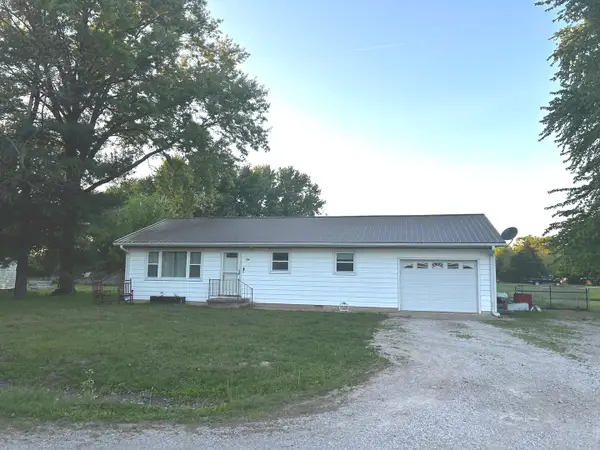 701 Boyd Avenue, Iuka, IL 62849