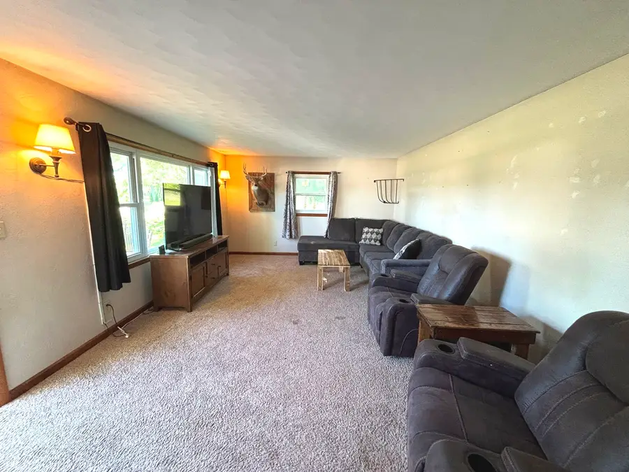 701 Boyd Avenue, Iuka, IL 62849 - #2