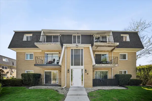 12026 S Kildare Avenue #21, Alsip, IL 60803