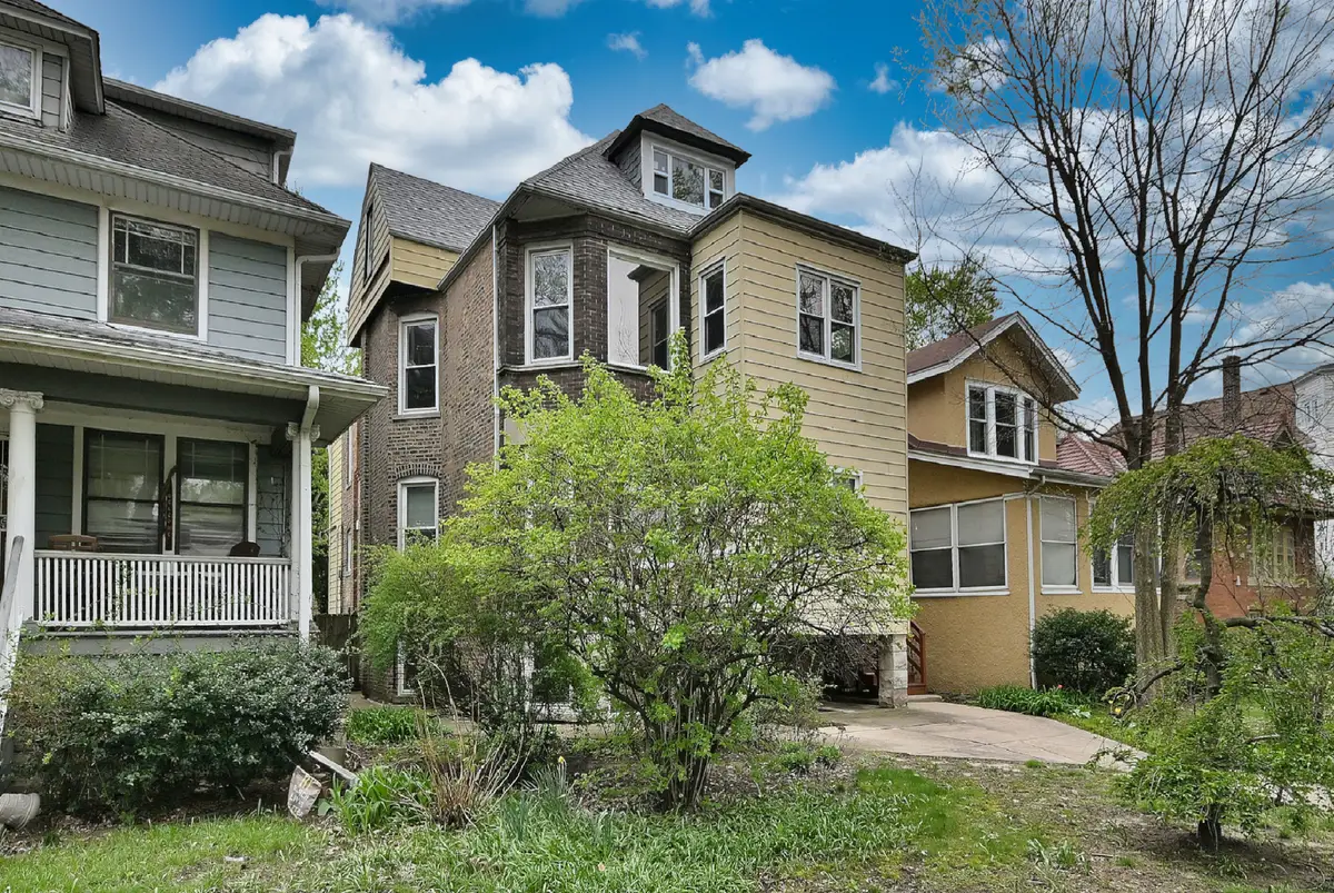 1915 W Lunt Avenue, Chicago, IL 60626 - #1