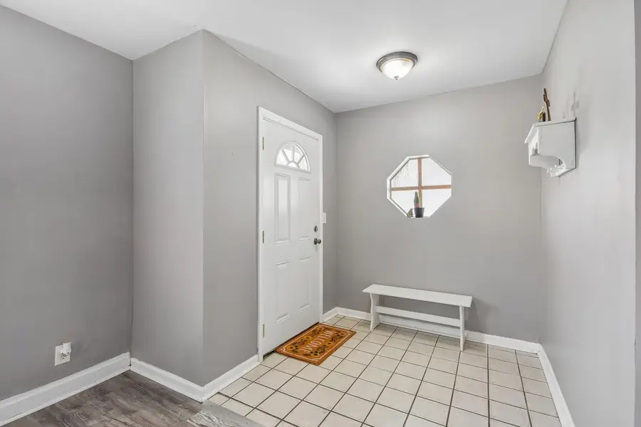 3009 Elisha Avenue, Zion, IL 60099 - #2