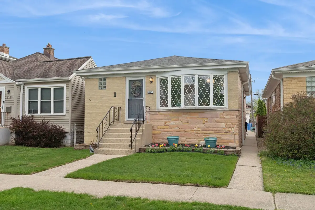 3227 N Pioneer Avenue, Chicago, IL 60634 - #1