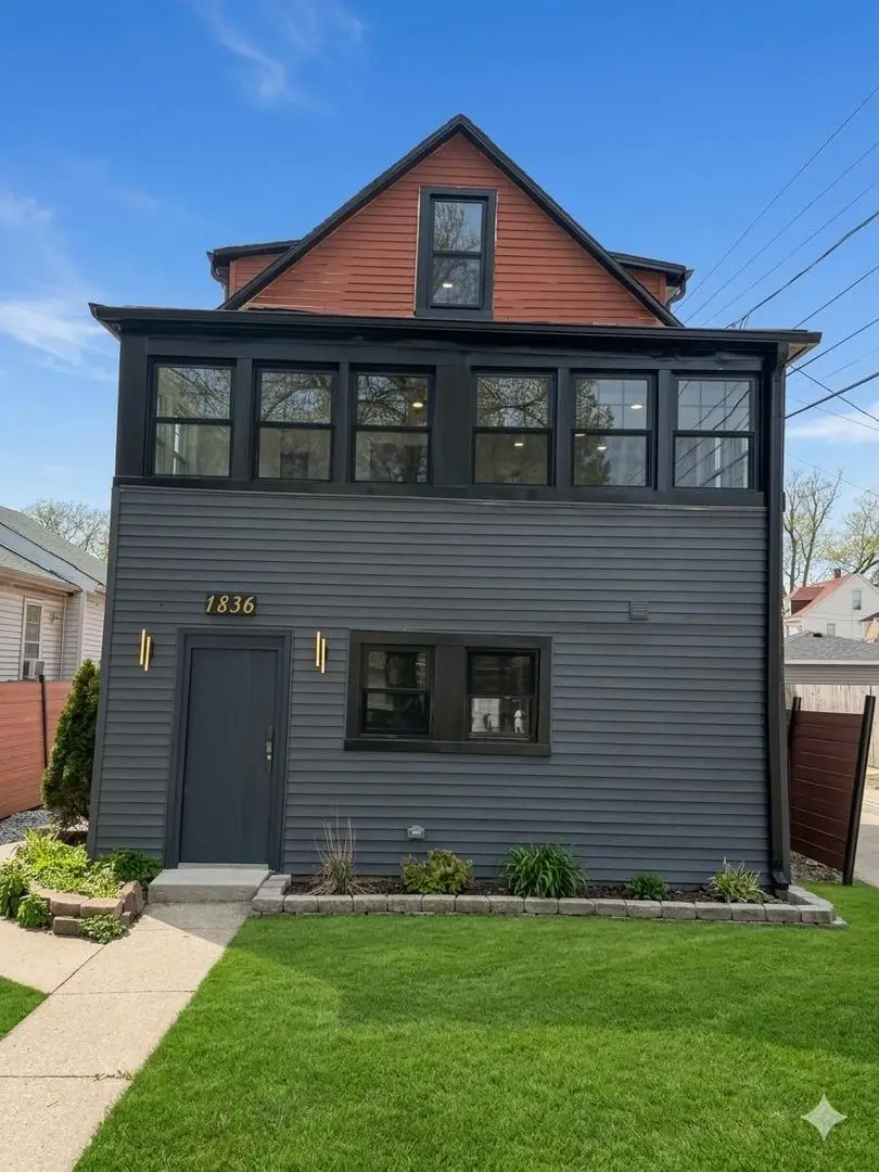 1836 Hartrey Avenue, Evanston, IL 60201 - #1