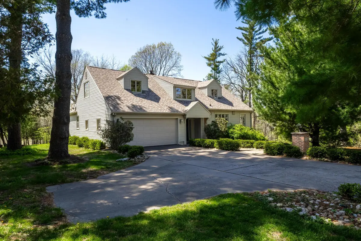 2120 31st Avenue, Rock Island, IL 61201 - #1