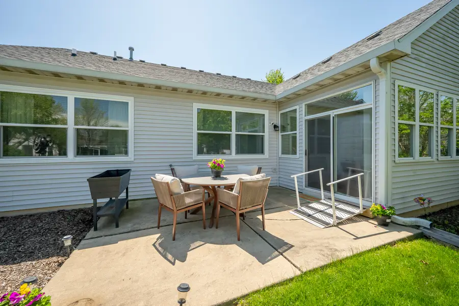 1577 W Ludington Circle, Romeoville, IL 60446 - #2