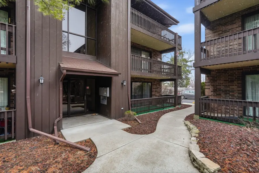 9610 Mason Avenue #1, Oak Lawn, IL 60453 - #2