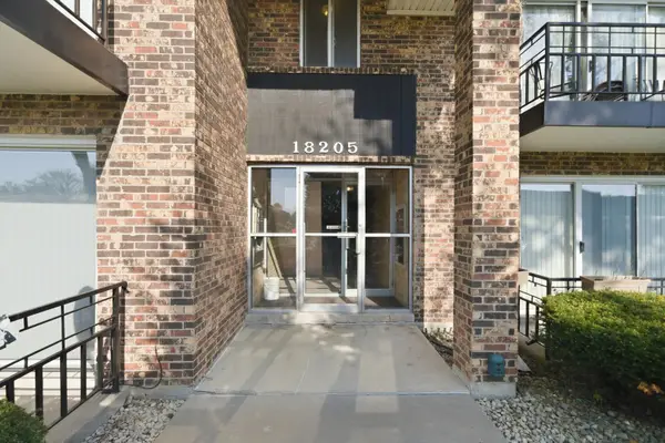 18205 Hart Drive #3A, Homewood, IL 60430