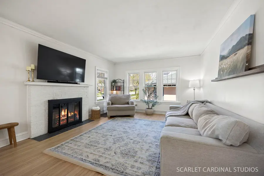 153 S Lombard Avenue, Lombard, IL 60148 - #3