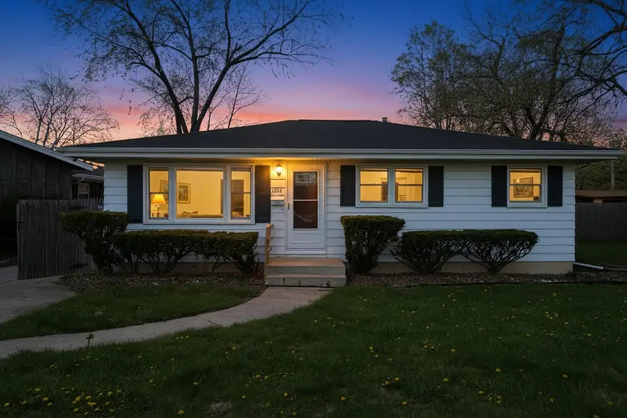 2204 Joanna Avenue, Zion, IL 60099 - #3