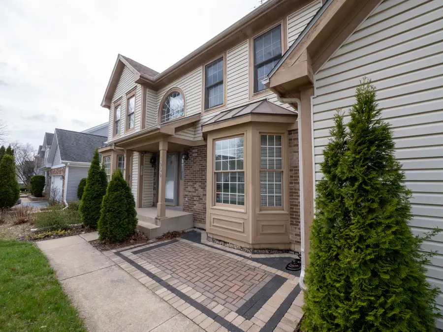 1060 Elma Avenue, Elgin, IL 60120 - #2