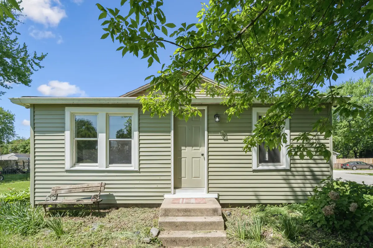 201 5th Street, Colona, IL 61241 - #1