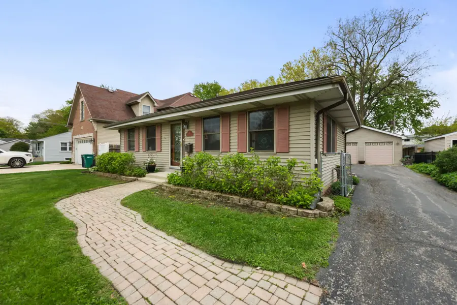 29 W Goebel Drive, Lombard, IL 60148 - #3