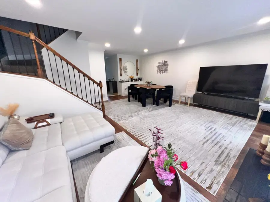 1174 N Chesapeake Lane, Palatine, IL 60074 - #3