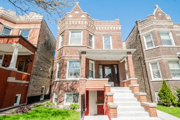 3104 N Davlin Court, Chicago, IL 60618