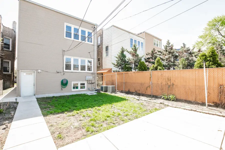 3104 N Davlin Court, Chicago, IL 60618 - #3