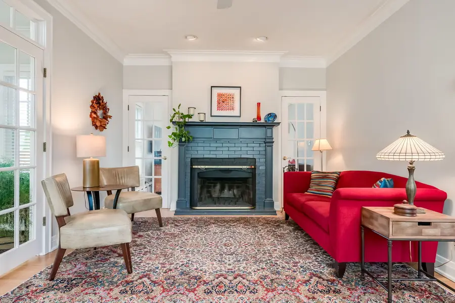 1017 N Grove Avenue, Oak Park, IL 60302 - #3