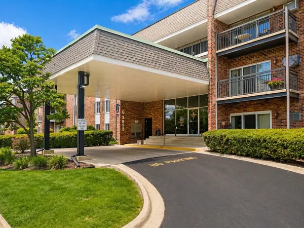 3913 Saratoga Avenue #117, Downers Grove, IL 60515