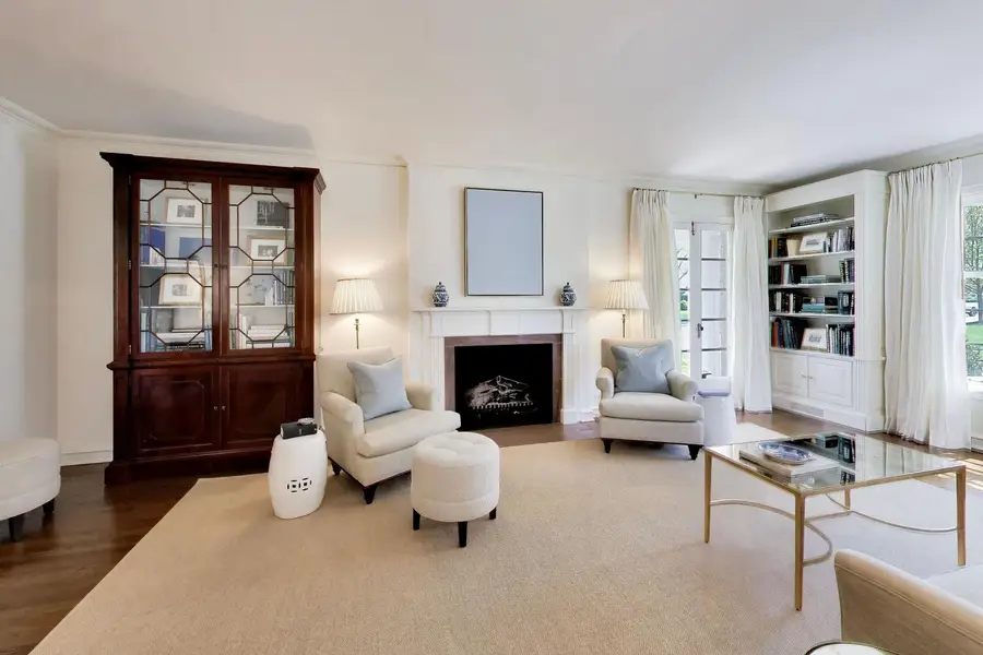 516 E Fairview Street, Arlington Heights, IL 60005 - #2