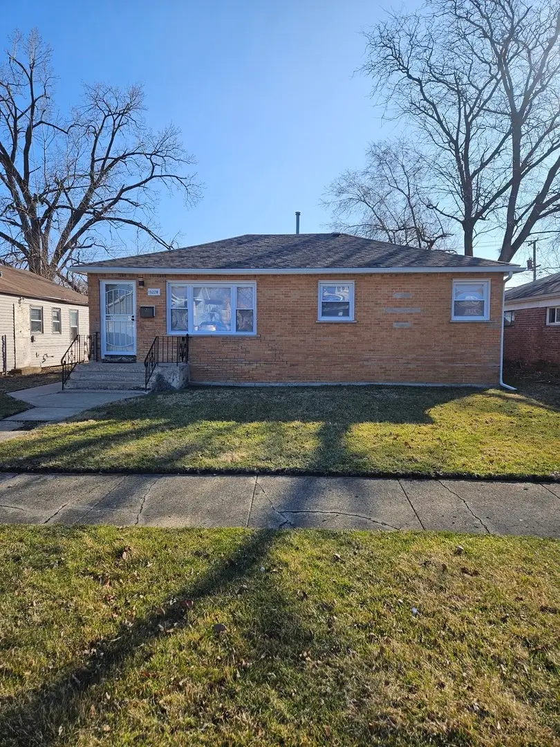 15229 Honore Avenue, Harvey, IL 60426 - #2