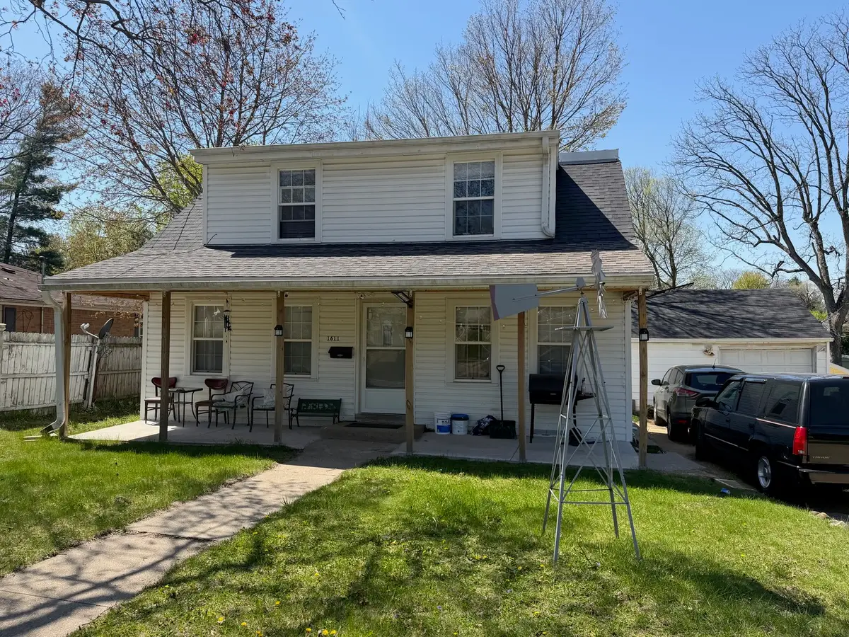 1611 Eastmoreland Avenue, Rockford, IL 61108 - #1