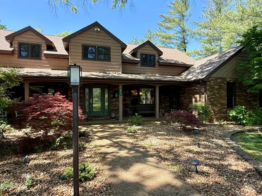 833 N 27th Street, Mount Vernon, IL 62864 - #2