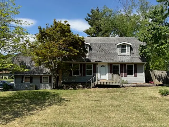 2900 W Kent Drive, Carbondale, IL 62901 - #1