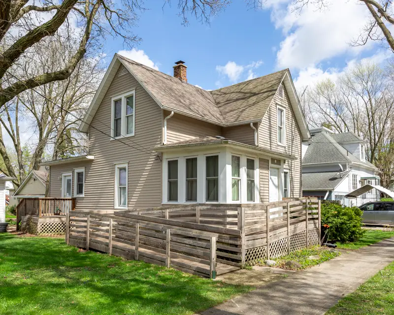 421 Prospect Street, Dekalb, IL 60115 - #3