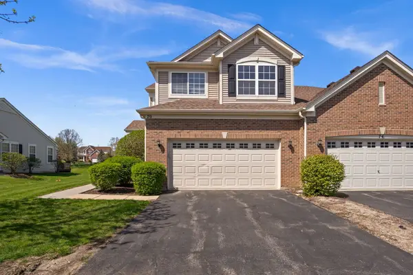 70 Regent Drive, Gilberts, IL 60136