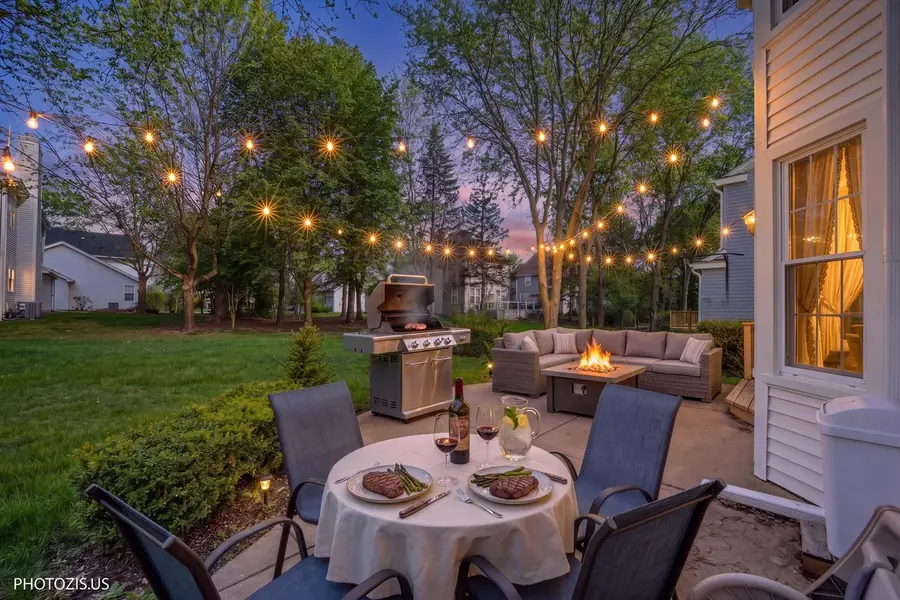 103 N Sterling Heights Road, Vernon Hills, IL 60061 - #2