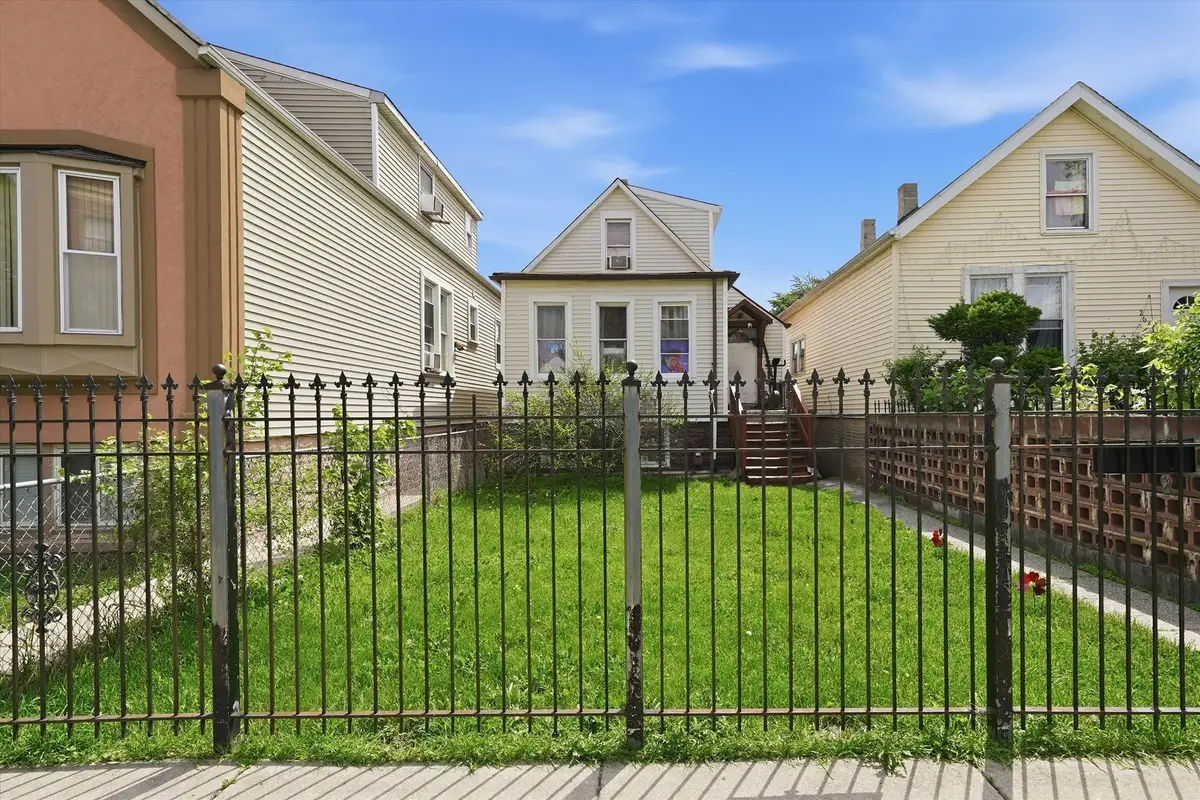 2637 S Karlov Avenue, Chicago, IL 60623 - #1