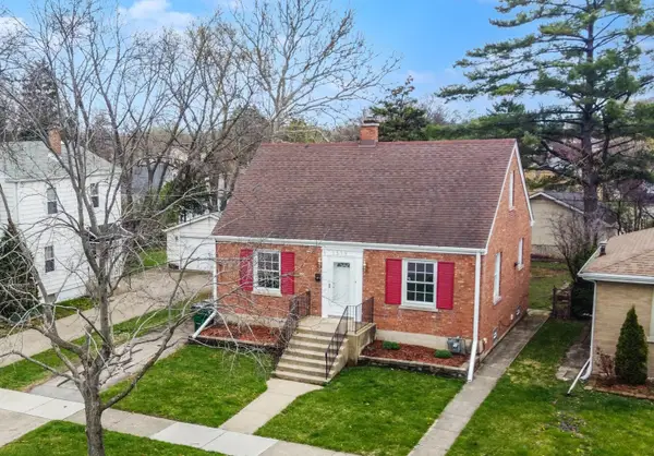 1319 Highridge Parkway, Westchester, IL 60154