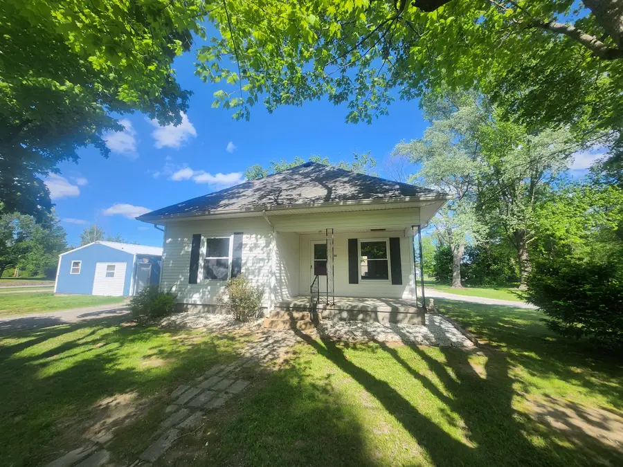 36 Wisconsin Street, Pinckneyville, IL 62274 - #2