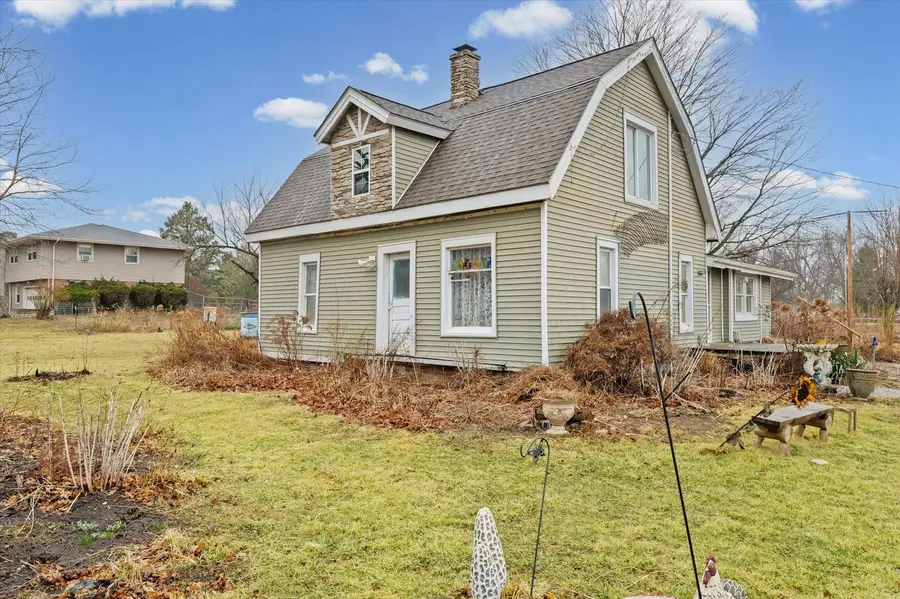 2210 Fogel Road, Mahomet, IL 61853 - #2