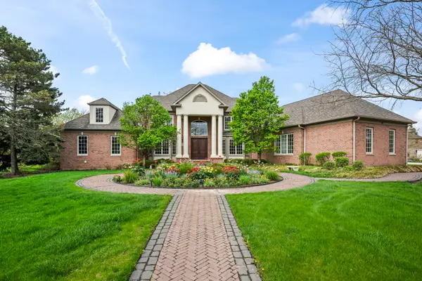 502 Forest View Avenue, Elk Grove Village, IL 60007